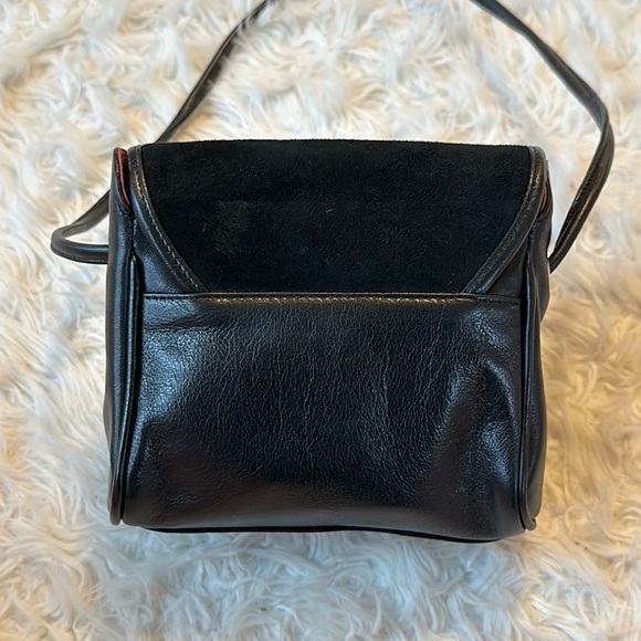 Michel Jordi Geneva Black Leather Edelweiss Crossbody bag - Picture 6 of 15